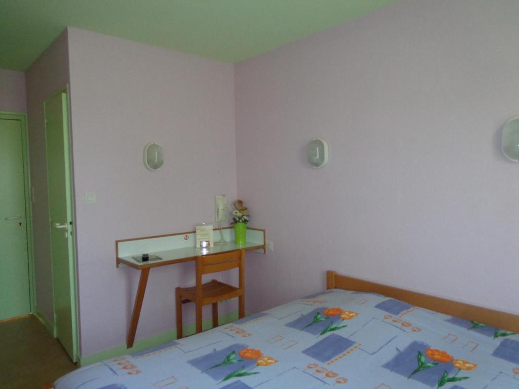Hotel Le Bretagne Louvigné-de-Bais Zewnętrze zdjęcie